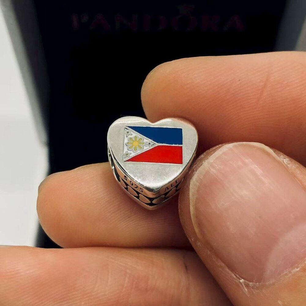 ✨🔥Pandora Philippines Flag Heart Charm Bead S925 Silver with box